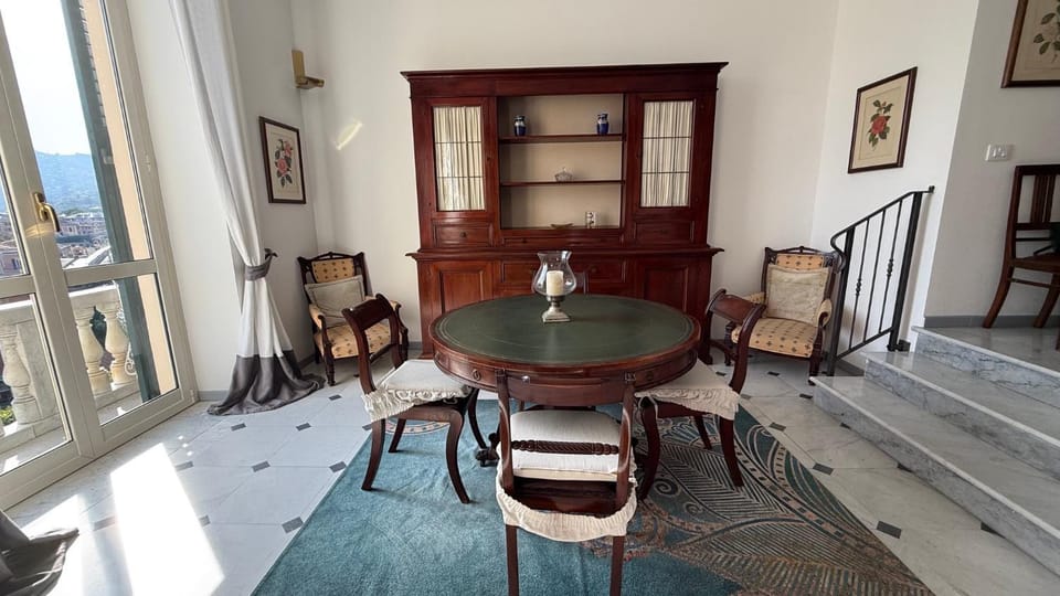 Appartamento in Villa Apartment in Santa Margherita Ligure