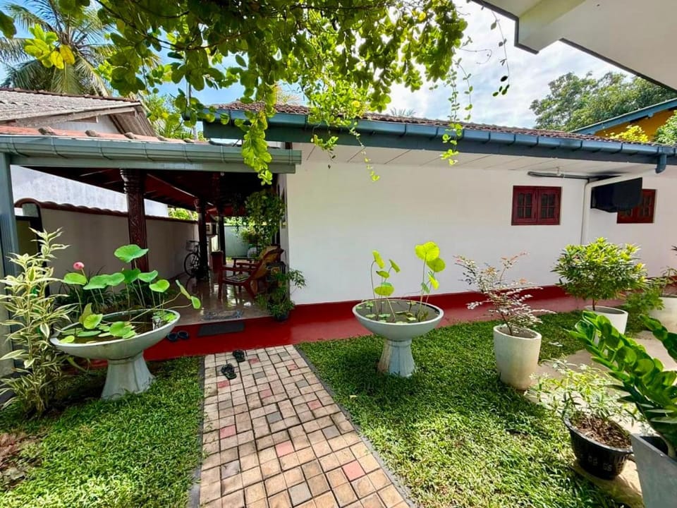 Hikka South Villa House in Hikkaduwa