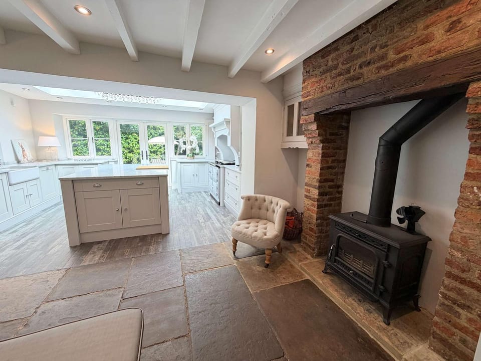 Cosy Cottage Sleeps 10 Acre Playroom Pets House in Borough of Harrogate