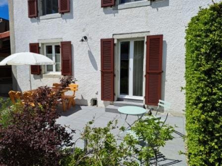 Garden, Balcony/Terrace