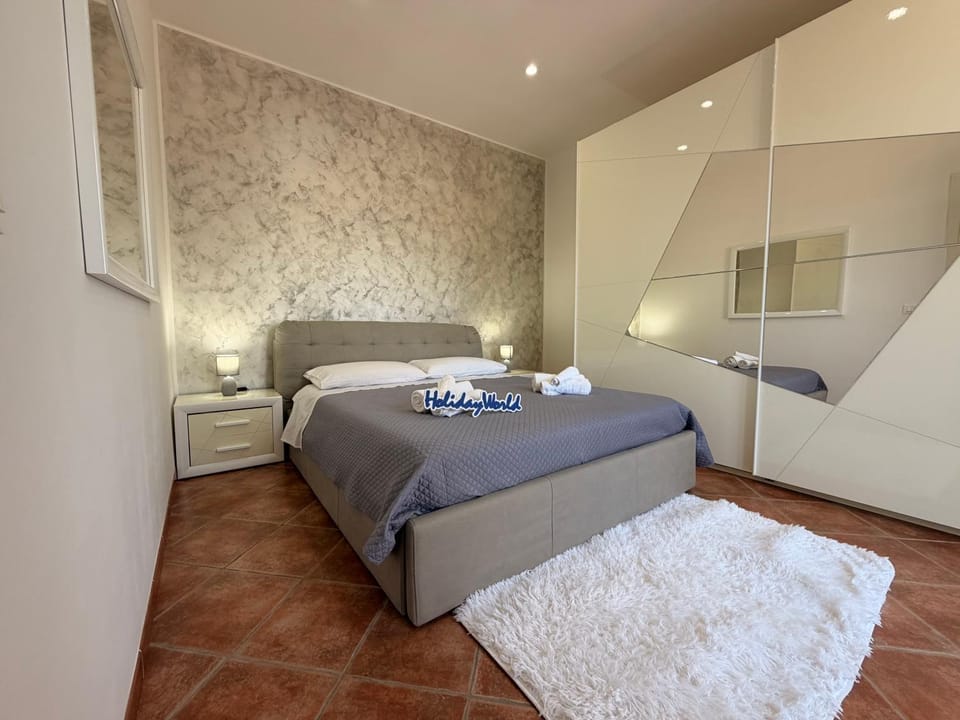 Bed, Photo of the whole room, Bedroom, towels, wardrobe