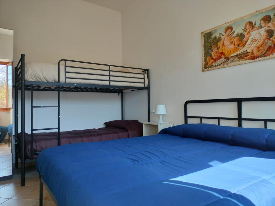 Bed, Bedroom, bunk bed