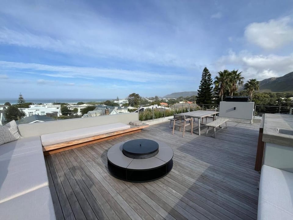 Hermanus Retreat Villa in Hermanus