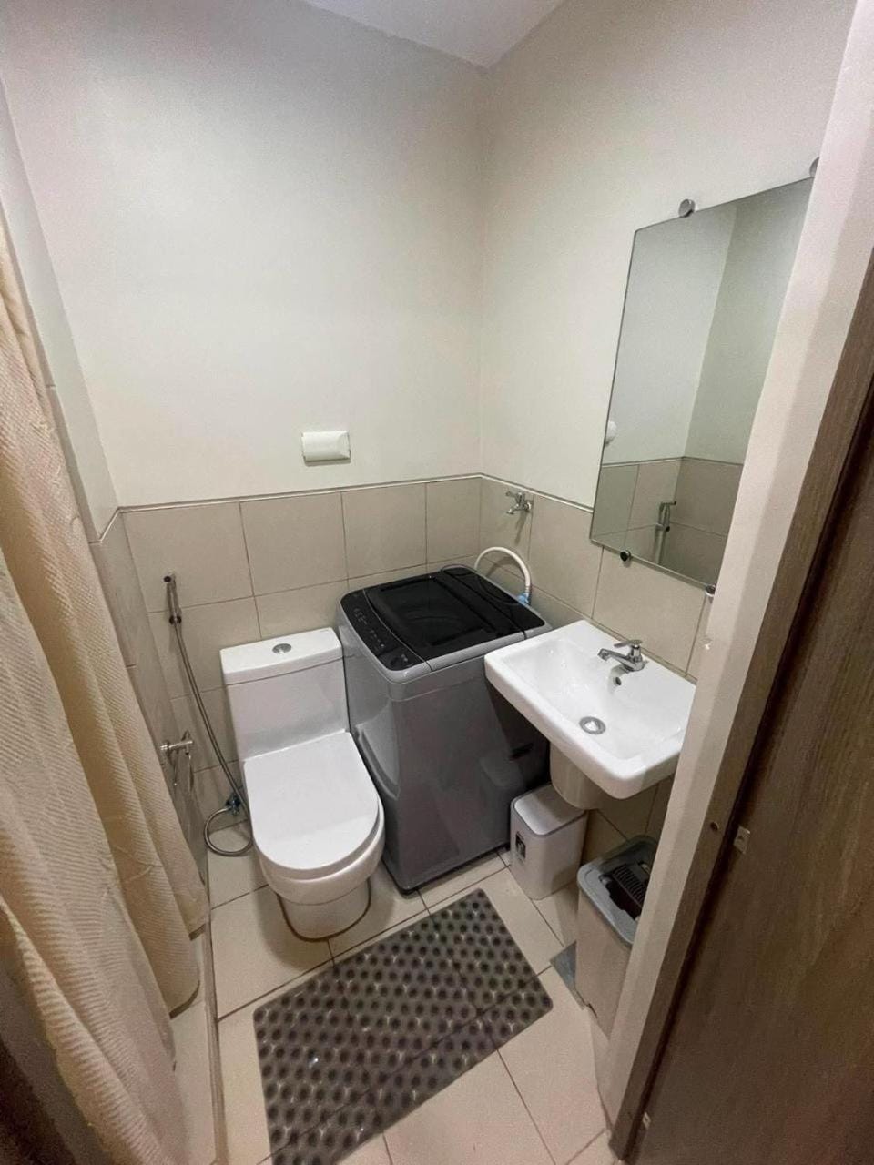 Field Residences - Amaris Residences by Sinsanos Apartment hotel in Las Pinas