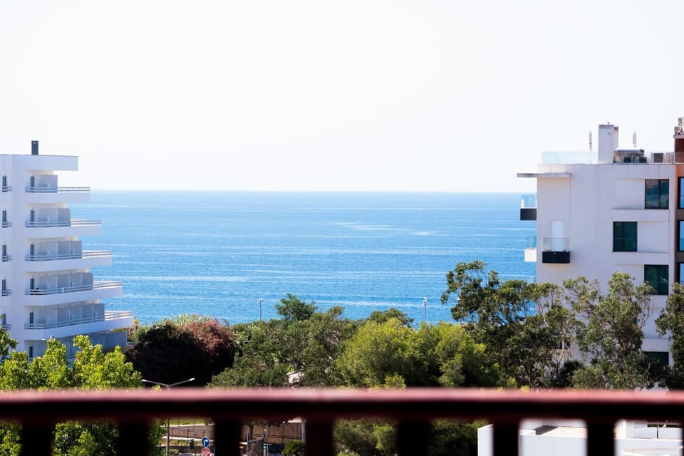 Natural landscape, Balcony/Terrace, Sea view