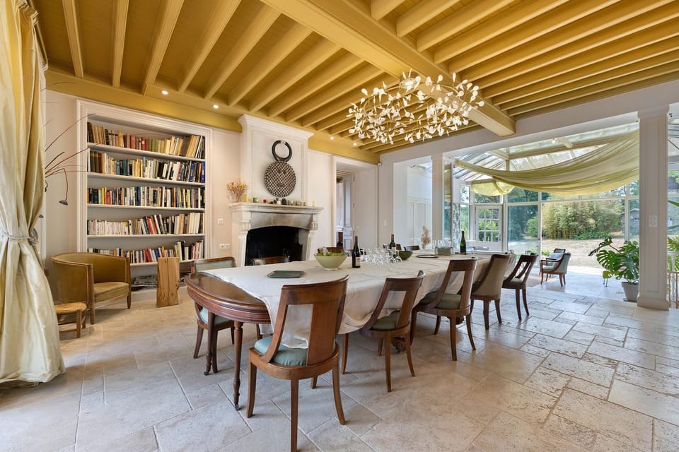 Property building, Living room