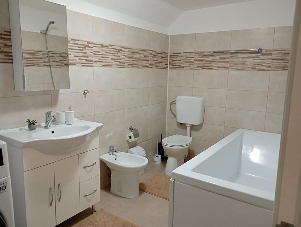 Casa Ionut Bed and Breakfast in Bran