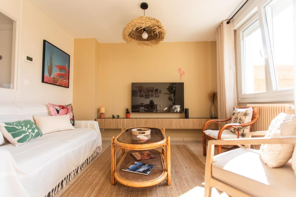 TV and multimedia, Living room