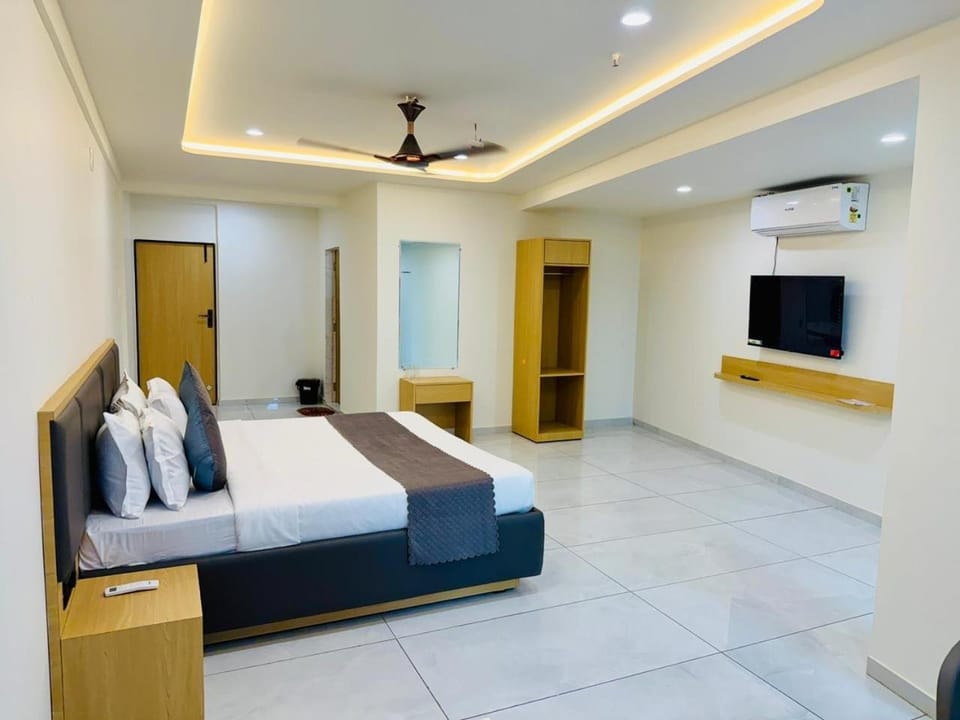 Living room, Bedroom