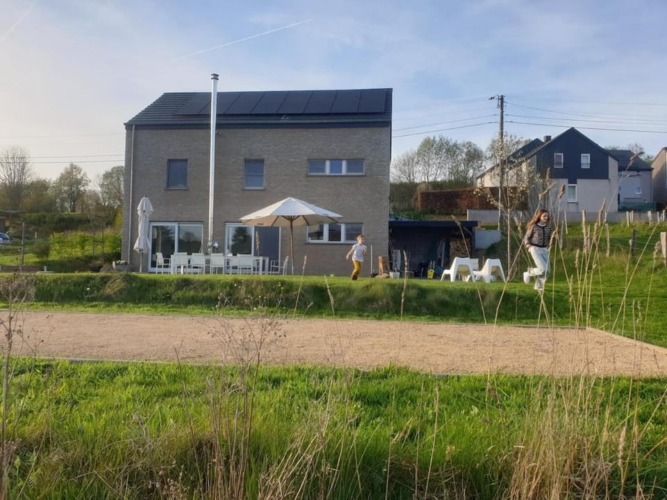 House close to Vielsalm with beautiful views House in Trois-Ponts