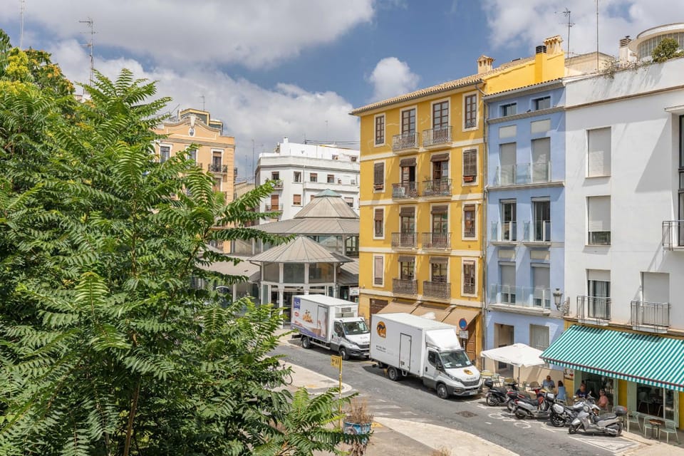 View (from property/room), Street view