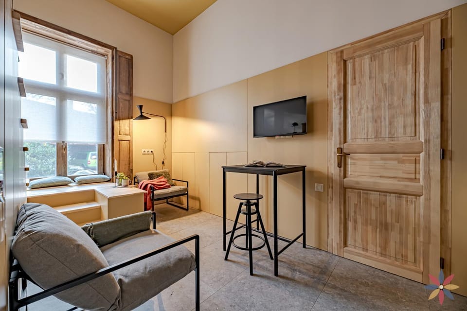 Communal lounge/ TV room, Living room