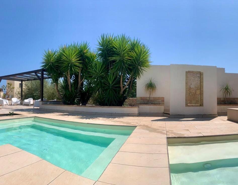 Villa Chorisia Siracusa, Sicilia Apartment in Sicily
