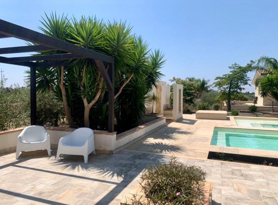 Villa Chorisia Siracusa, Sicilia Apartment in Sicily