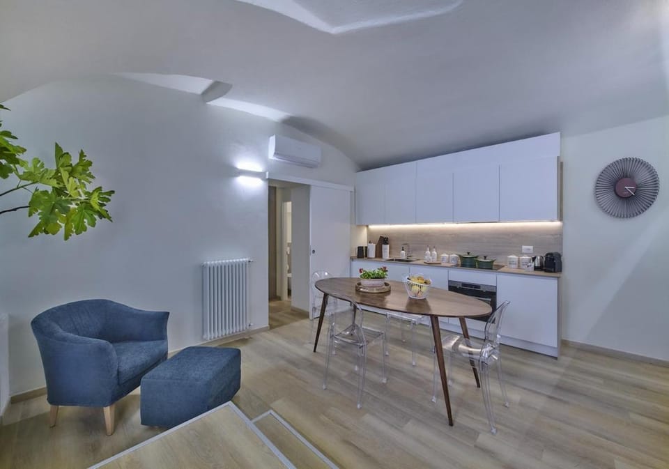 The Oasis Your Secret Corner on Lake Como Apartment in Varenna