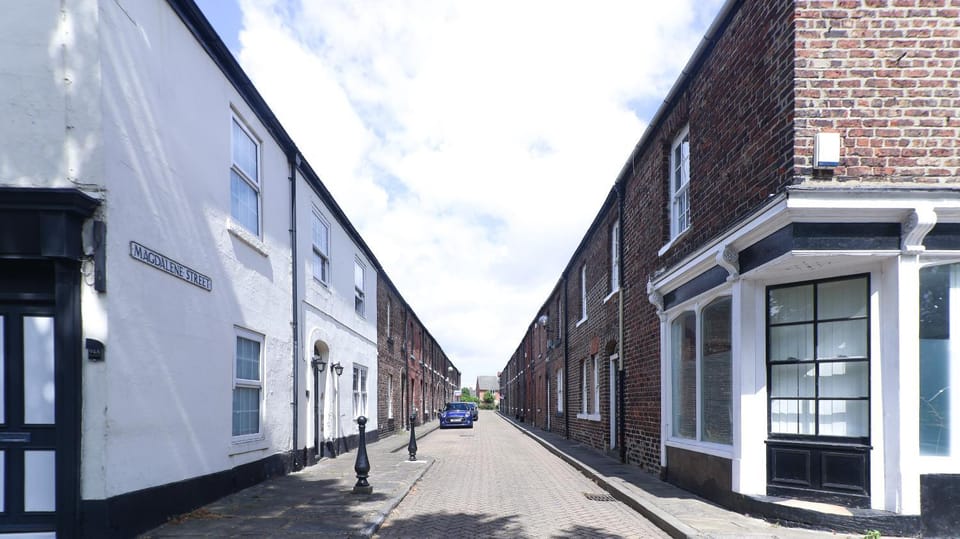Delightful Durham Home House in Durham
