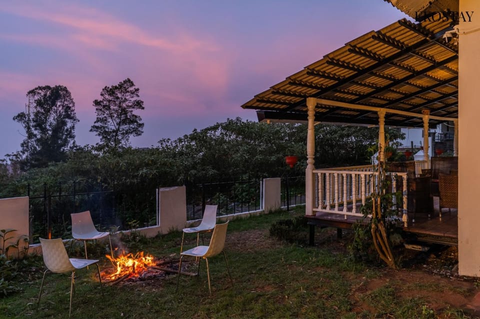 EKOSTAY - Whispering Pines Villa in Tamil Nadu