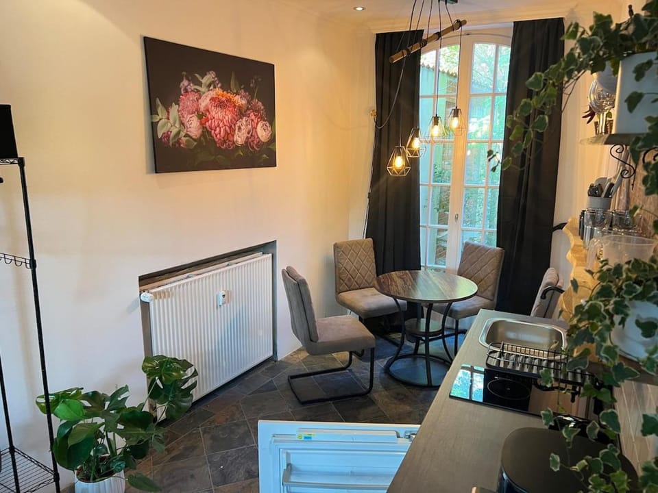 Zentrumsnahes Apartment mit Terrasse und Parkplatz Apartment in Hanover