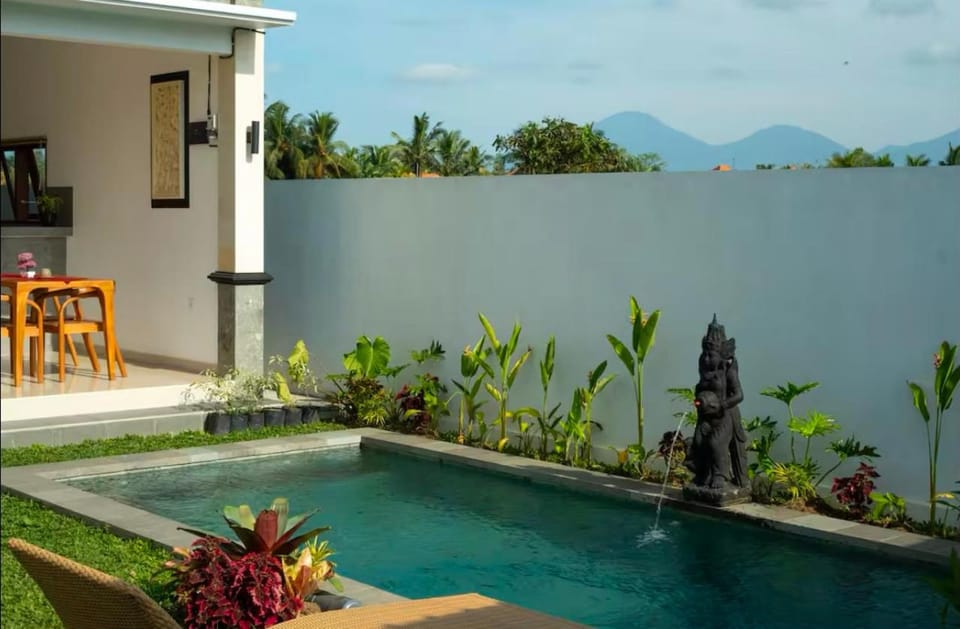 Day, Garden, Garden, Garden view, Swimming pool, Swimming pool