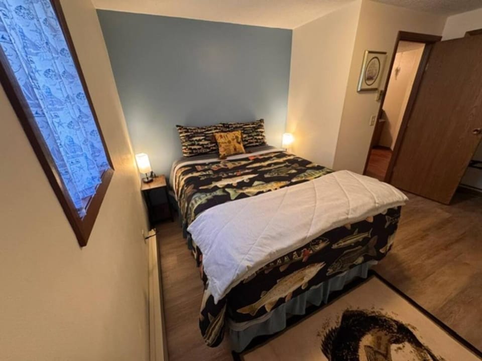 Slew Shark Suite Apartment in North Dakota