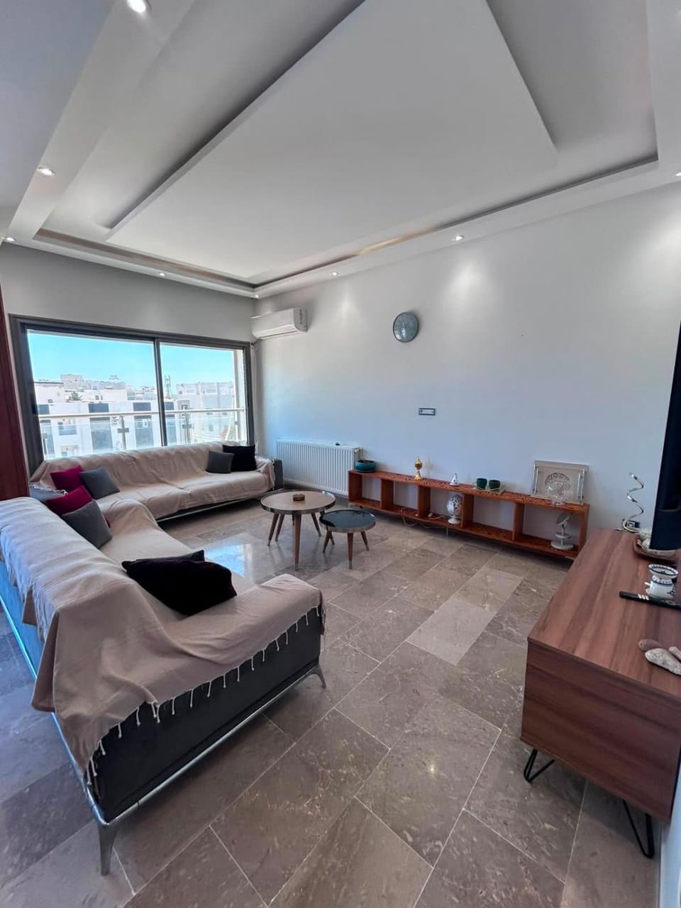 Amazing Sunshine Seaview Duplex Wifi & Parking Hammamet Apartment in Hammamet
