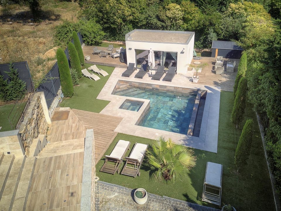 Villa exceptionnelle 9 bedrooms Mougins Villa in Valbonne