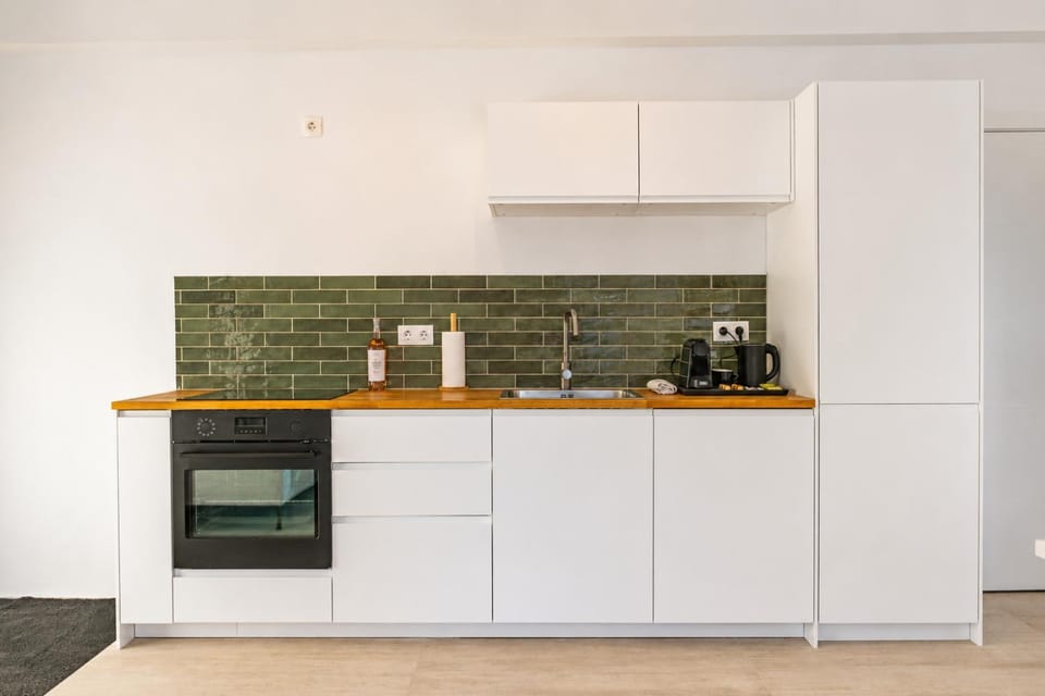 Coffee/tea facilities, Kitchen or kitchenette