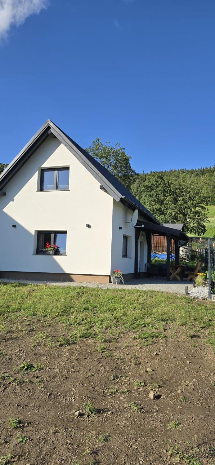 Wilcza Ostoja 2 House in Lower Silesian Voivodeship