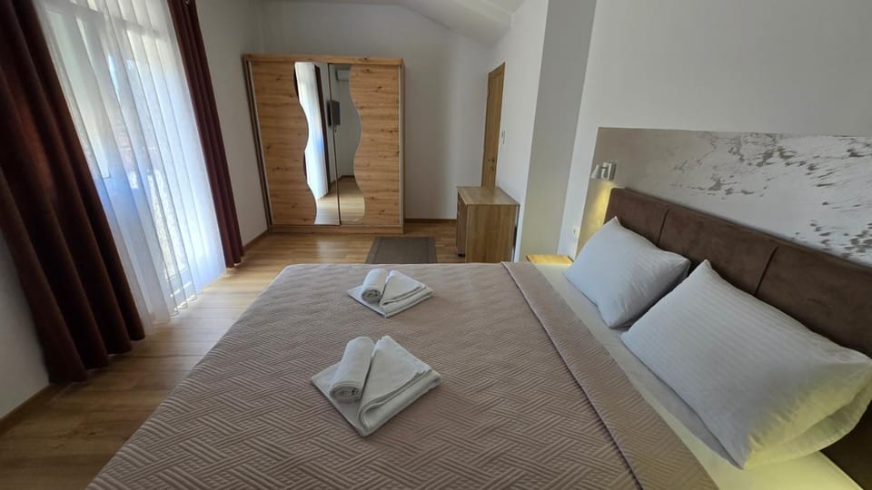 Comfortable 3 bedrooms sea view apartment Apartment in Montenegro