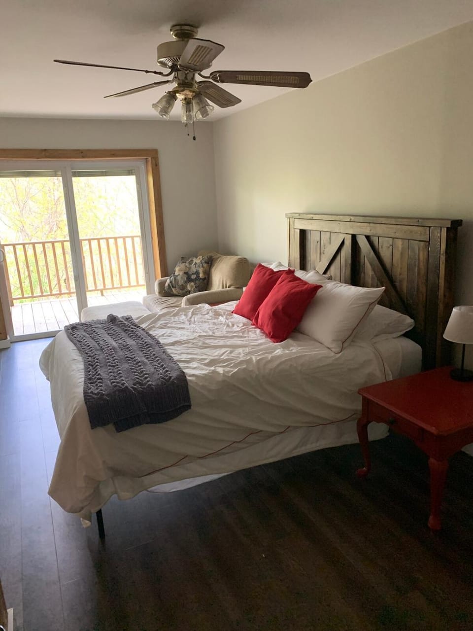 New River mountain cabin with reduced cleaning fee Cabin in Ashe County