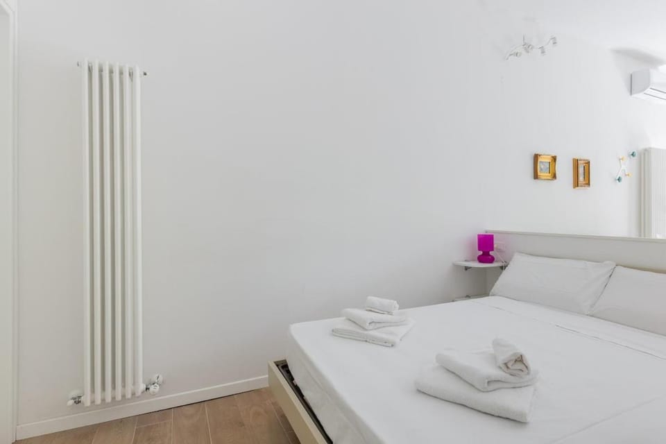 Terrace Suite Garden Apartment in Bologna