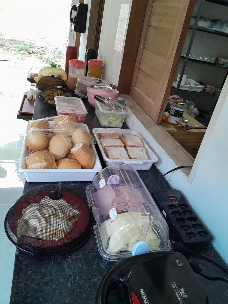 Breakfast, Buffet breakfast