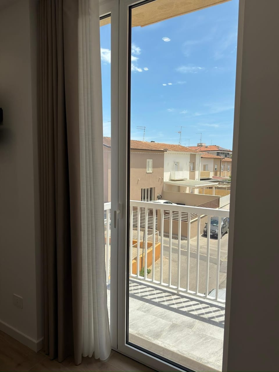 Day, View (from property/room), Balcony/Terrace, Parking