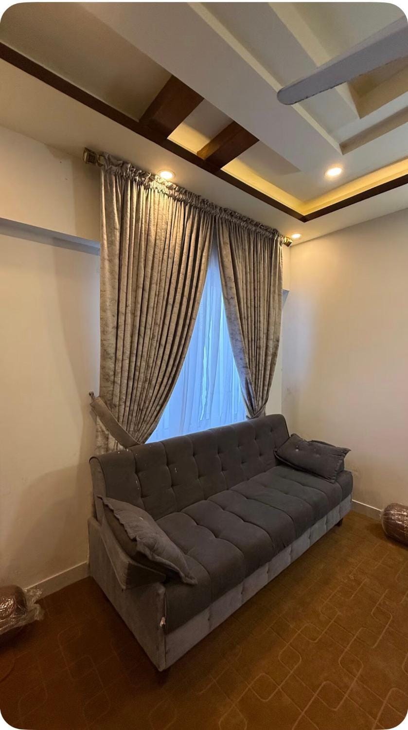 RoN Bukhari Apartment Apartment in Karachi
