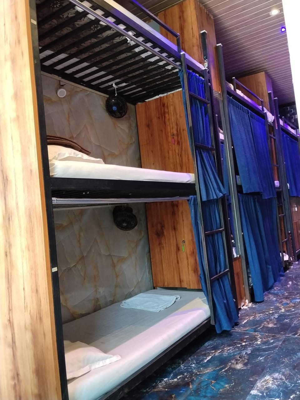 Bed, Bedroom, bunk bed
