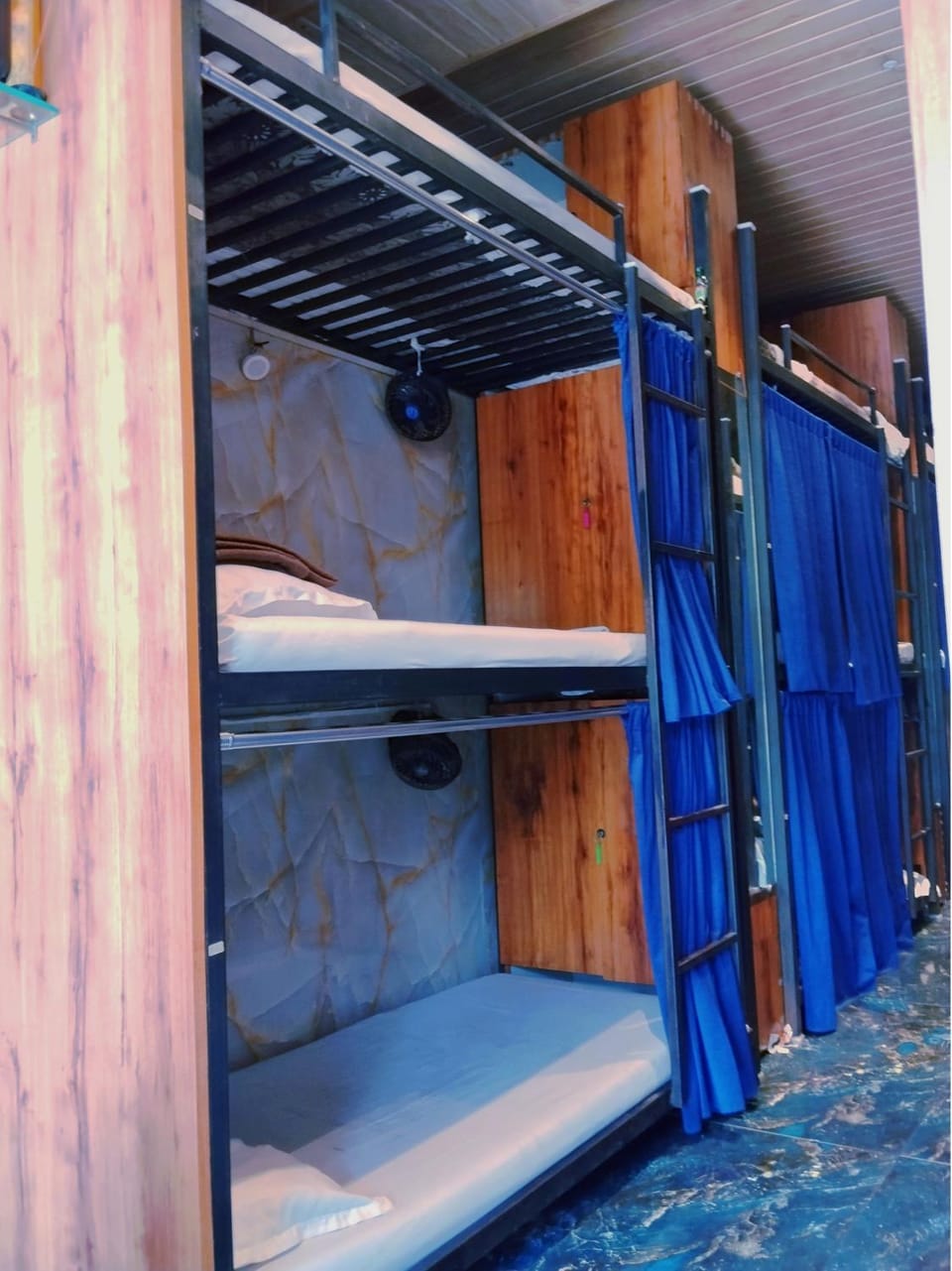 Bed, Photo of the whole room, Bedroom, bunk bed