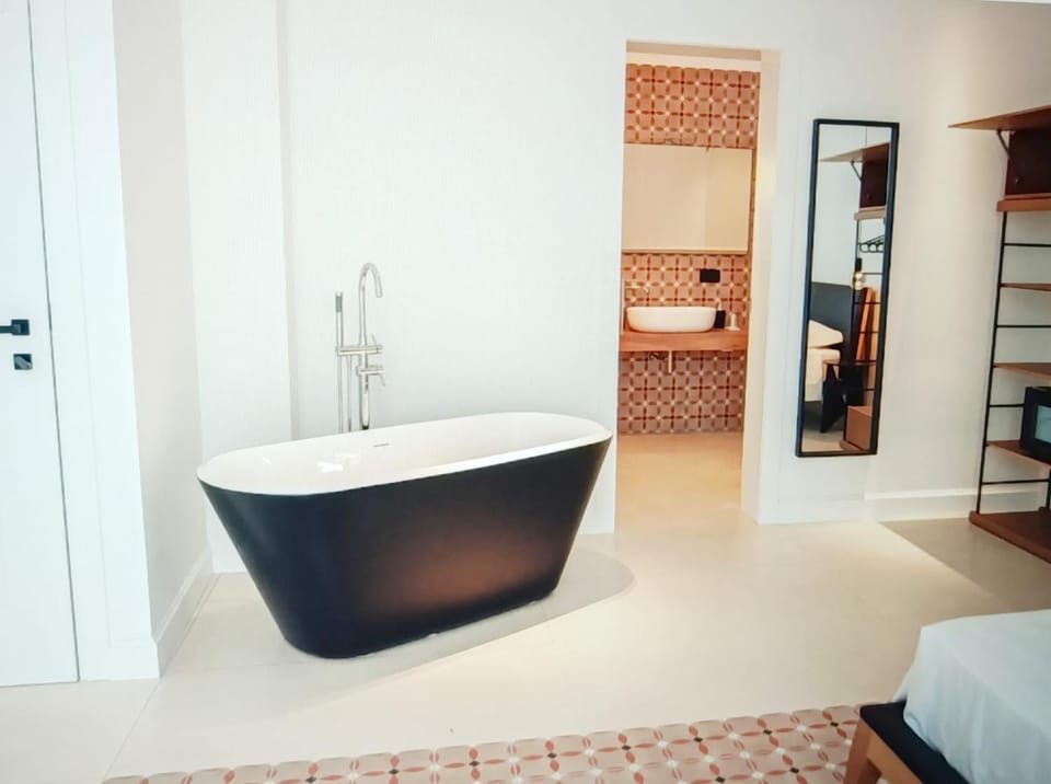 Bed, Bathroom, Bedroom, Bath
