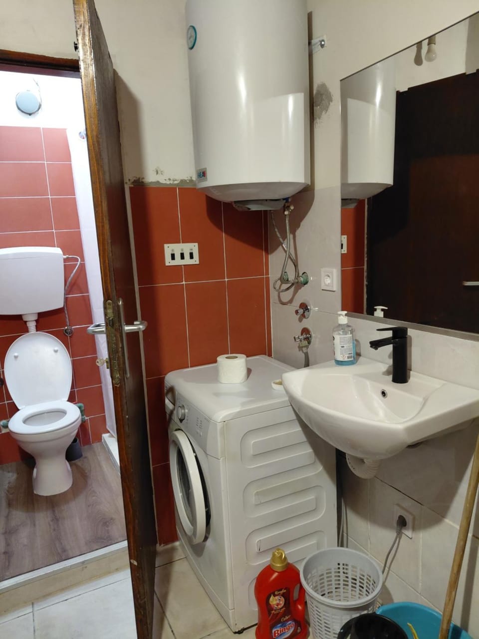 Toilet
