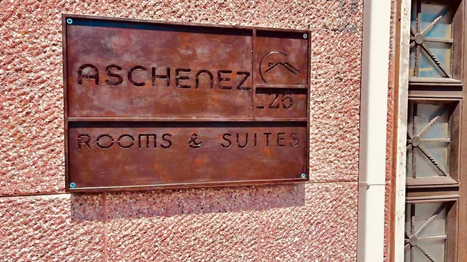Property logo or sign