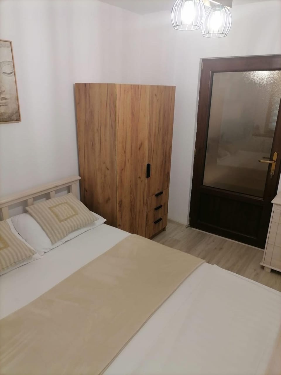 Bed, Photo of the whole room, Bedroom, wardrobe