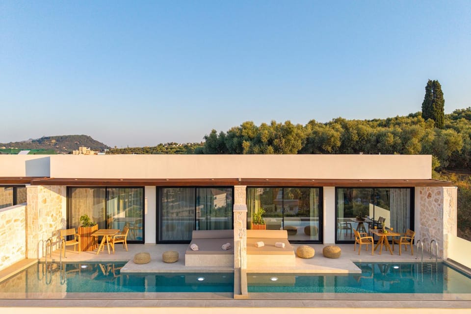 Property building, Patio, Day, Natural landscape, Bird's eye view, View (from property/room), Balcony/Terrace, City view, City view, Garden view, Landmark view, Landmark view, Mountain view, Mountain view, Pool view, Sea view, Sea view, Street view, Swimming pool, sunbed