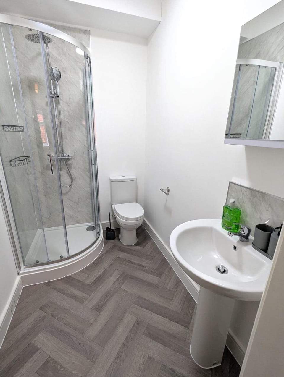 3 - Modern Brand New 2 Bedroom Apartment - Wi-Fi Apartment in Stoke-on-Trent