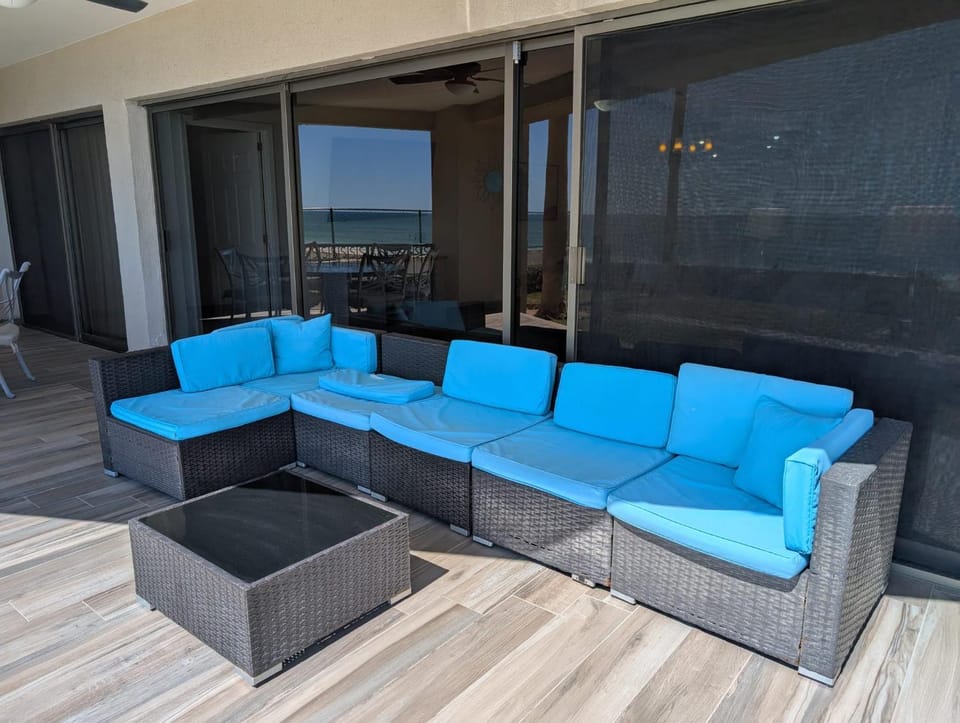 Balcony/Terrace, Balcony/Terrace, Seating area