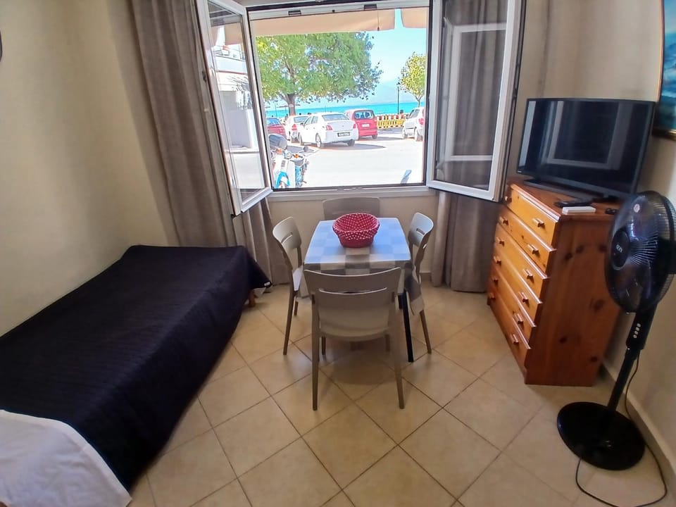 Poly House Apartment in Peloponnese, Western Greece and the Ionian
