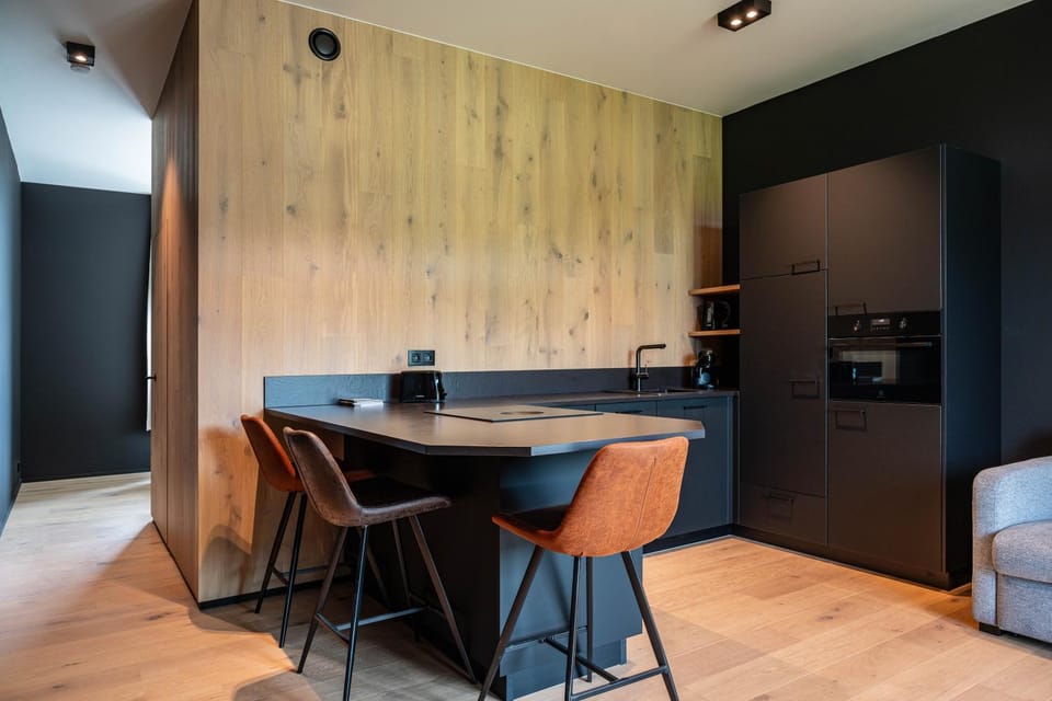 Kitchen or kitchenette, Dining area, pet friendly