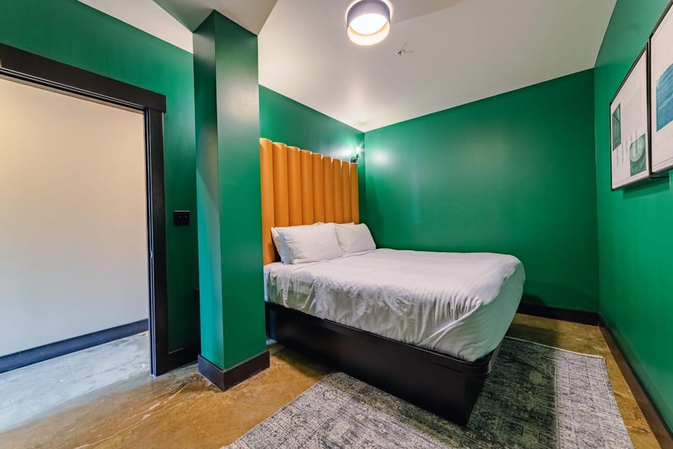 A12 Citation 1300 Suite Hotel in Jefferson County