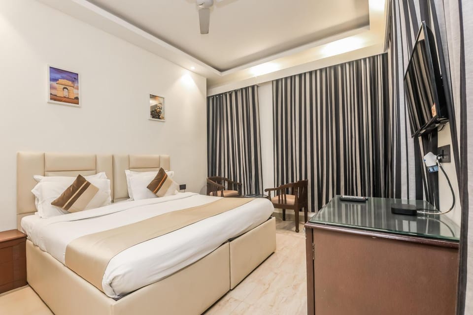 Bed, Photo of the whole room