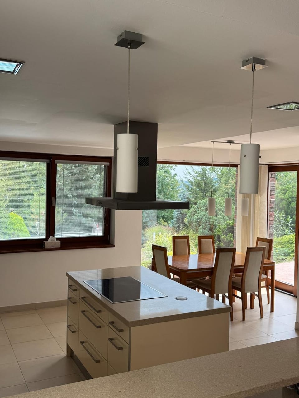 Vila s krytým bazénem a výhledem na zámek Villa in Czechia