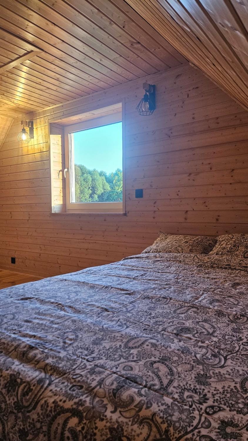 Domek nad jeziorem Czarne Dolne House in Pomeranian Voivodeship