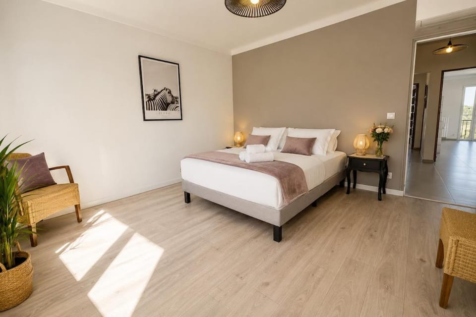 Haut de Villa Bianca - Spacious - Quiet Villa in Saint-Raphael